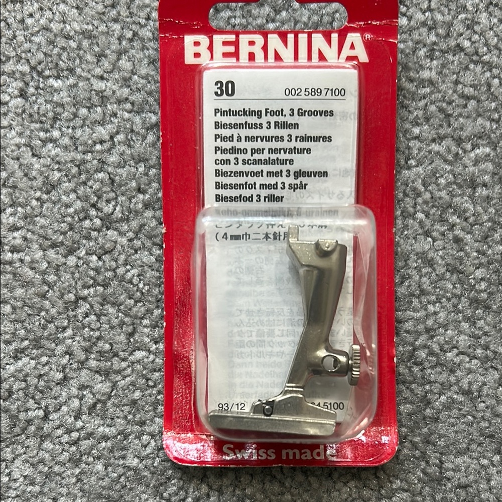 Bernina Pintuck Foot 30